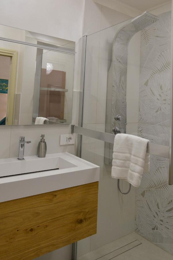 Appartamento Wamma Luxury House With Terrace Roma Esterno foto